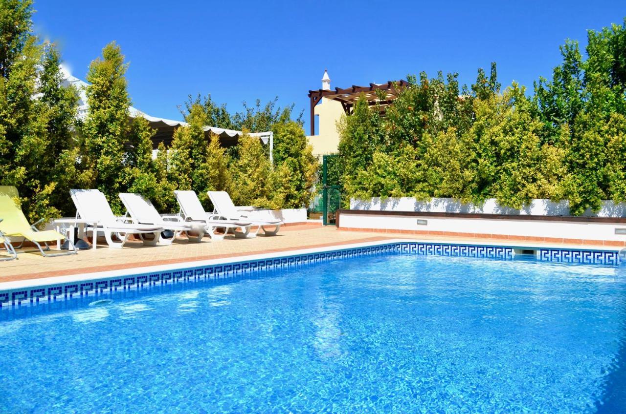 Apartament Villa Eltael - Rita Apartamento - Piscina Condominio Agua Quente Manta Rota